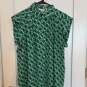 Pleione Green and White Geometric Blouse